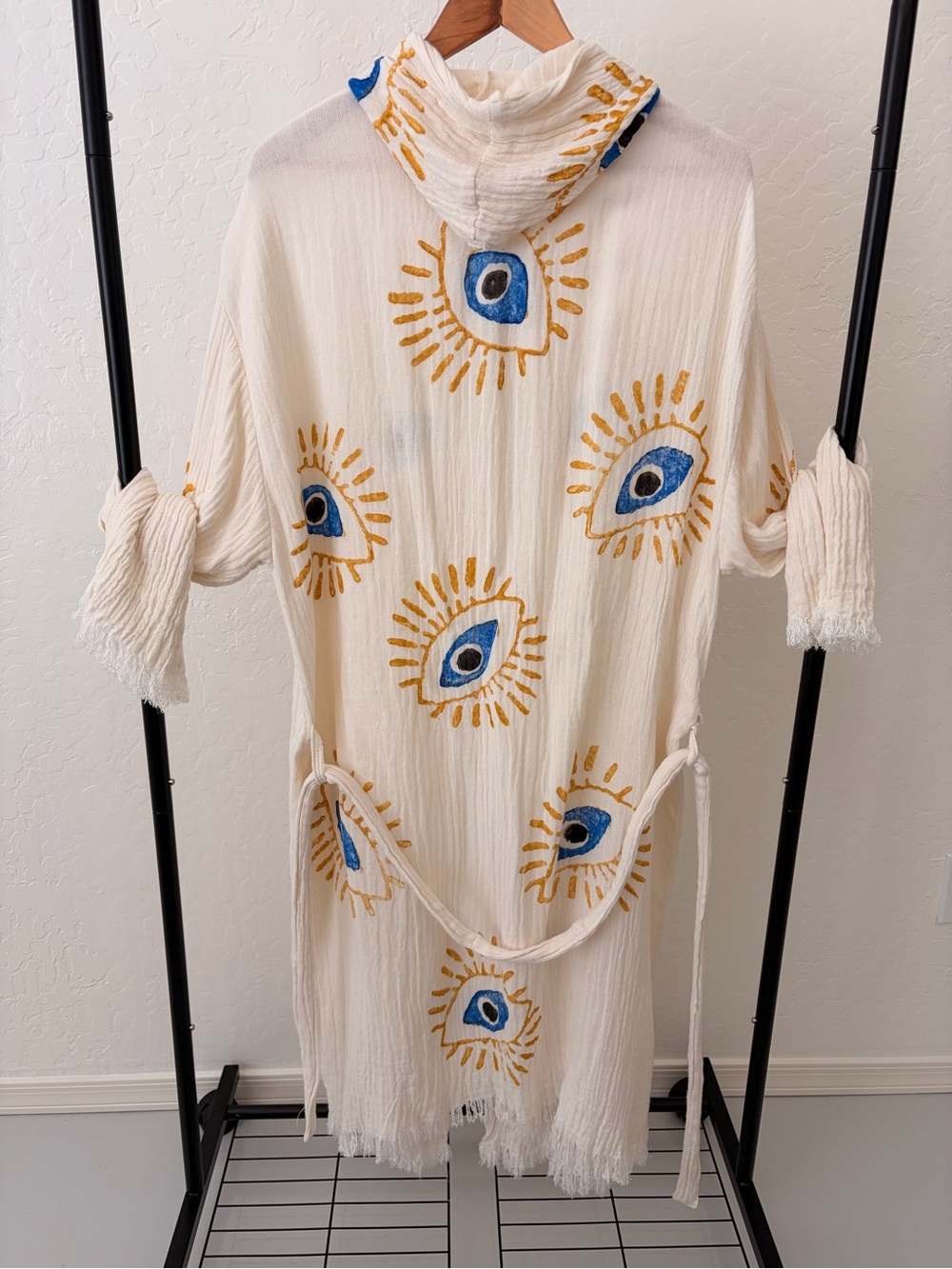 Turkish Cream Hooded Eye-Print Robe - Picture 2 of 7